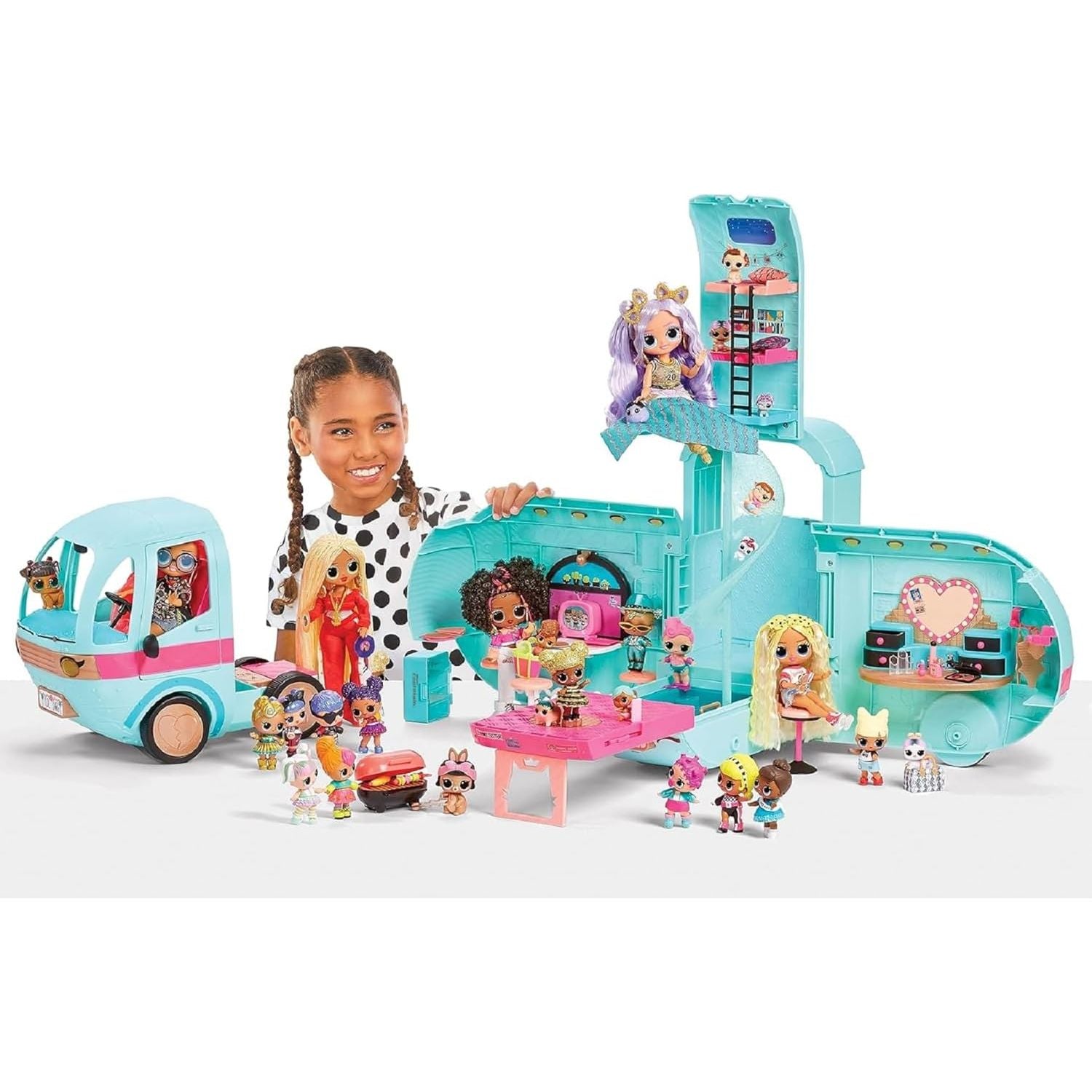 L.O.L. Surprise! OMG Glam N’ Go Camper Playset