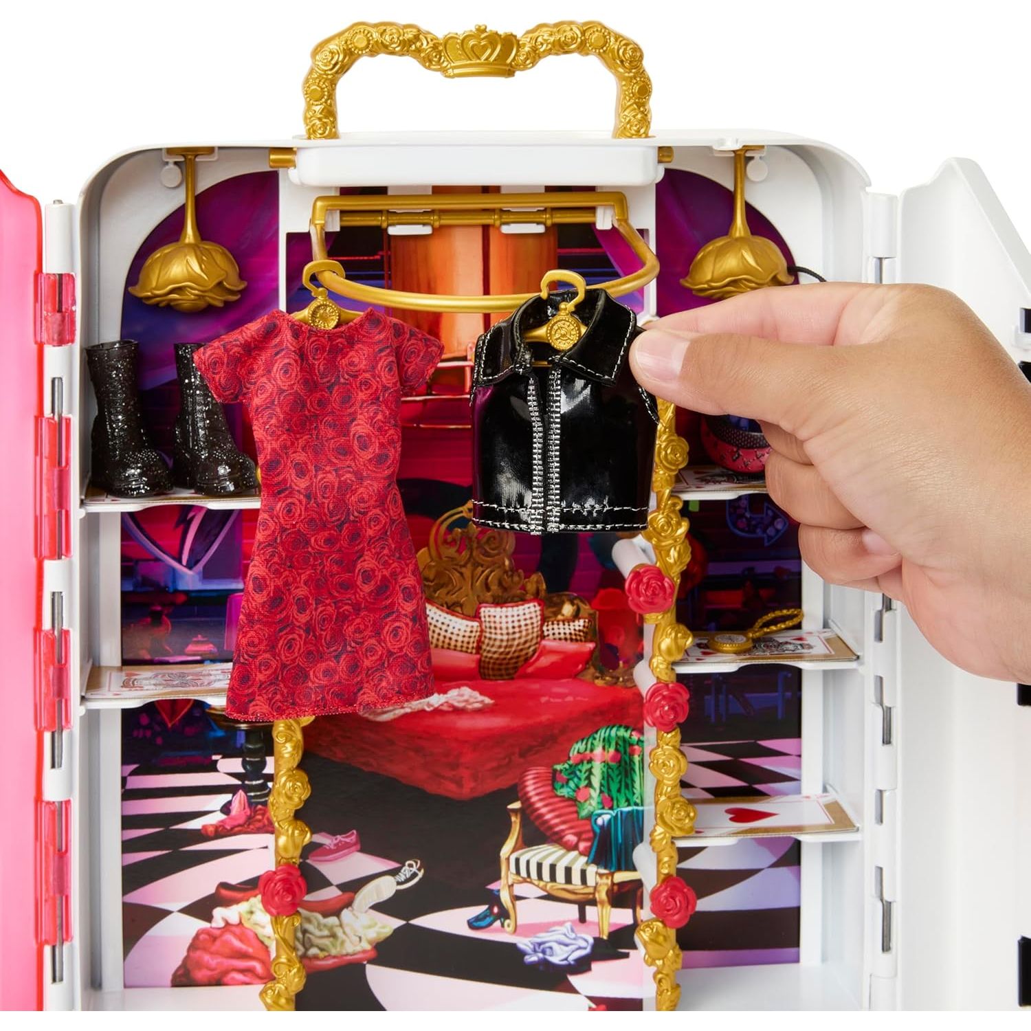Disney Descendants: The Rise of Red, Red's Rise & Rebel Closet Playset